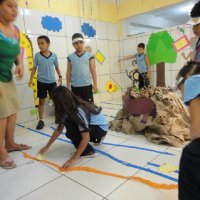 Estudar e conhecer mundos diferentes-121