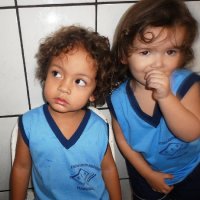 Estudar e conhecer mundos diferentes-85